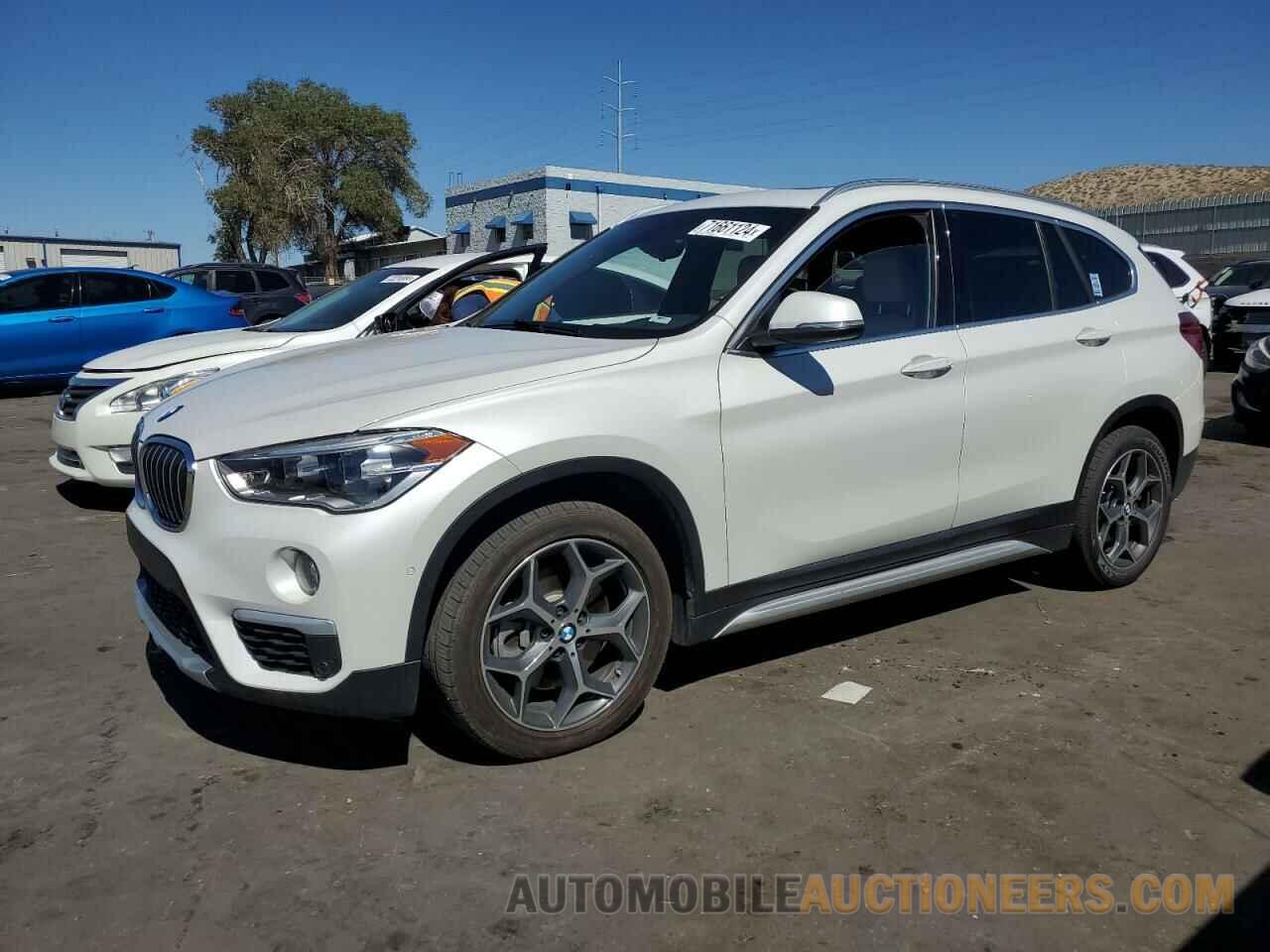 WBXHT3C39J5L32575 BMW X1 2018