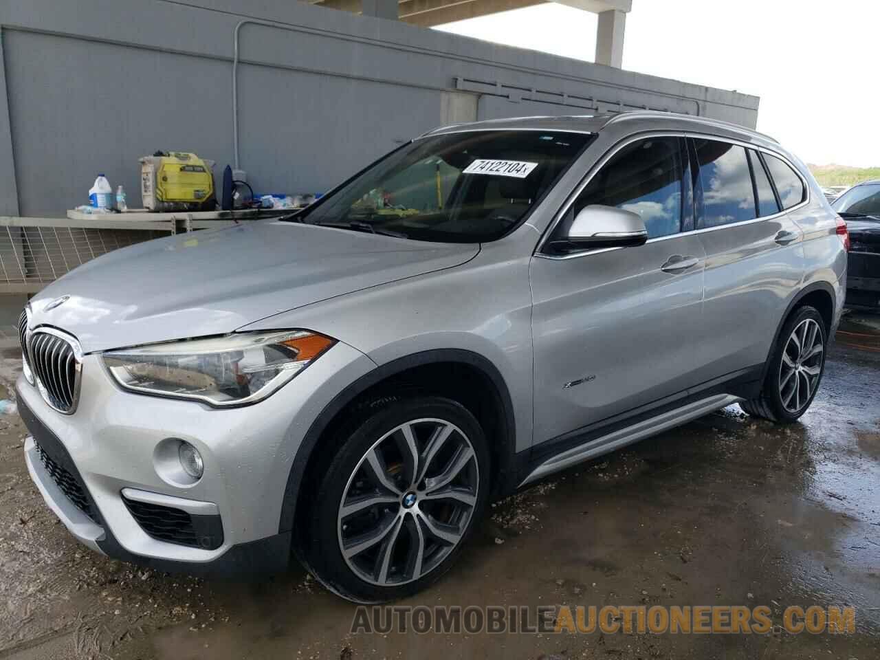 WBXHT3C3XH5F70805 BMW X1 2017