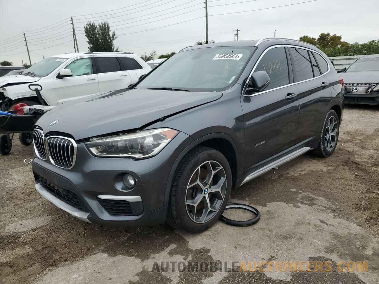 WBXHT3C3XH5F71789 BMW X1 2017