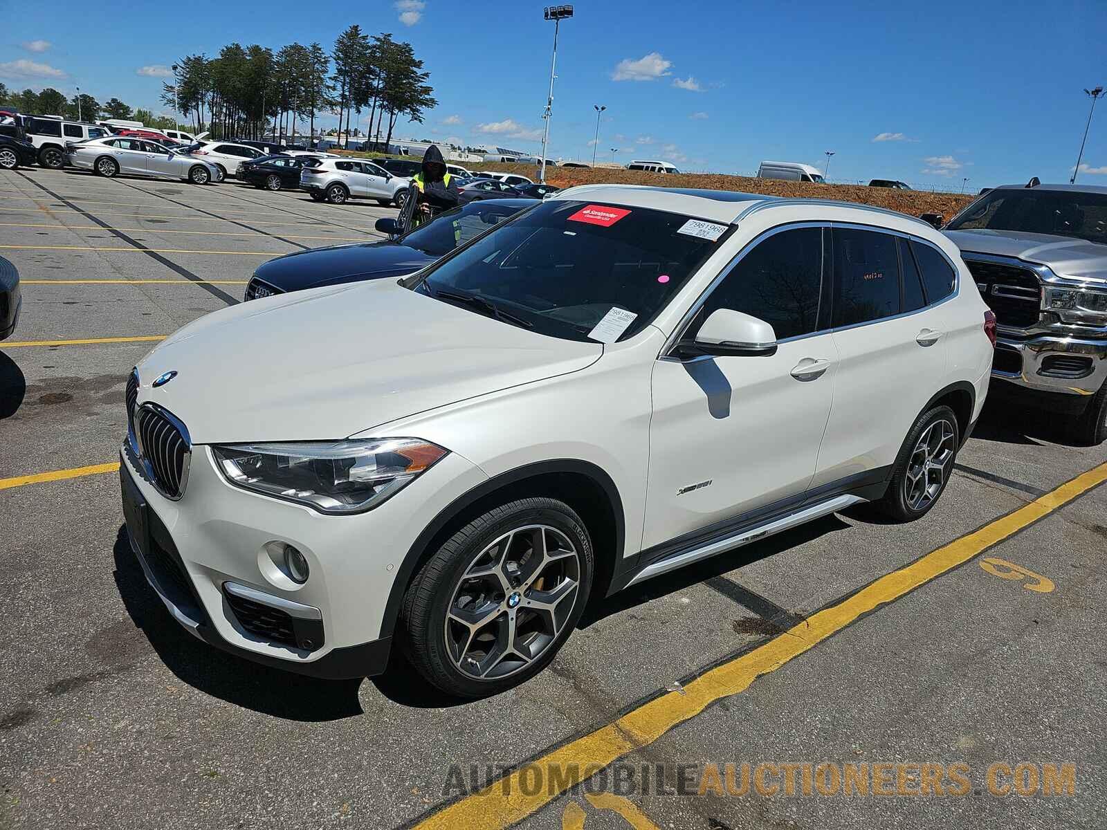 WBXHT3C3XH5F82873 BMW X1 2017