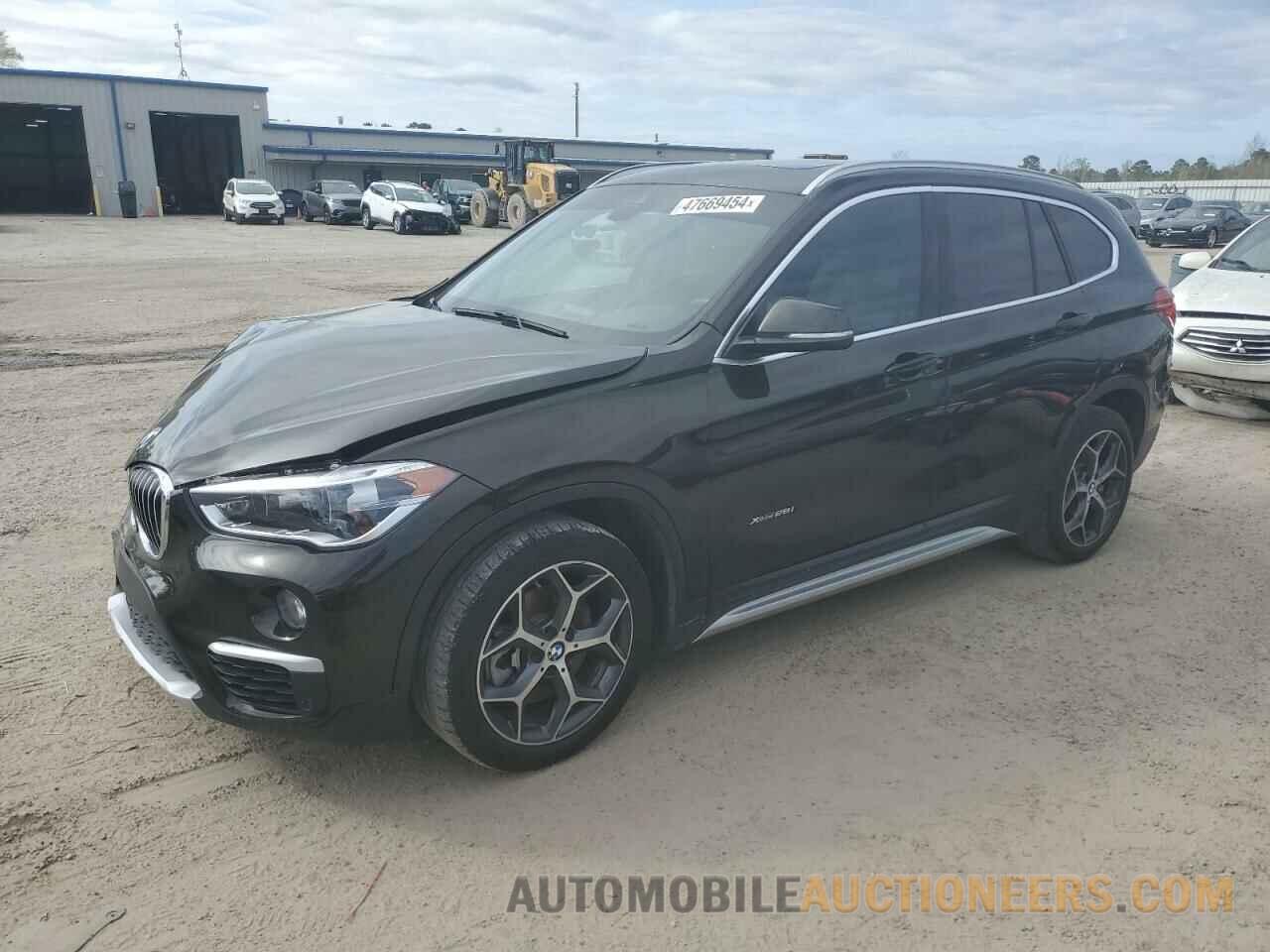 WBXHT3C3XH5F83358 BMW X1 2017