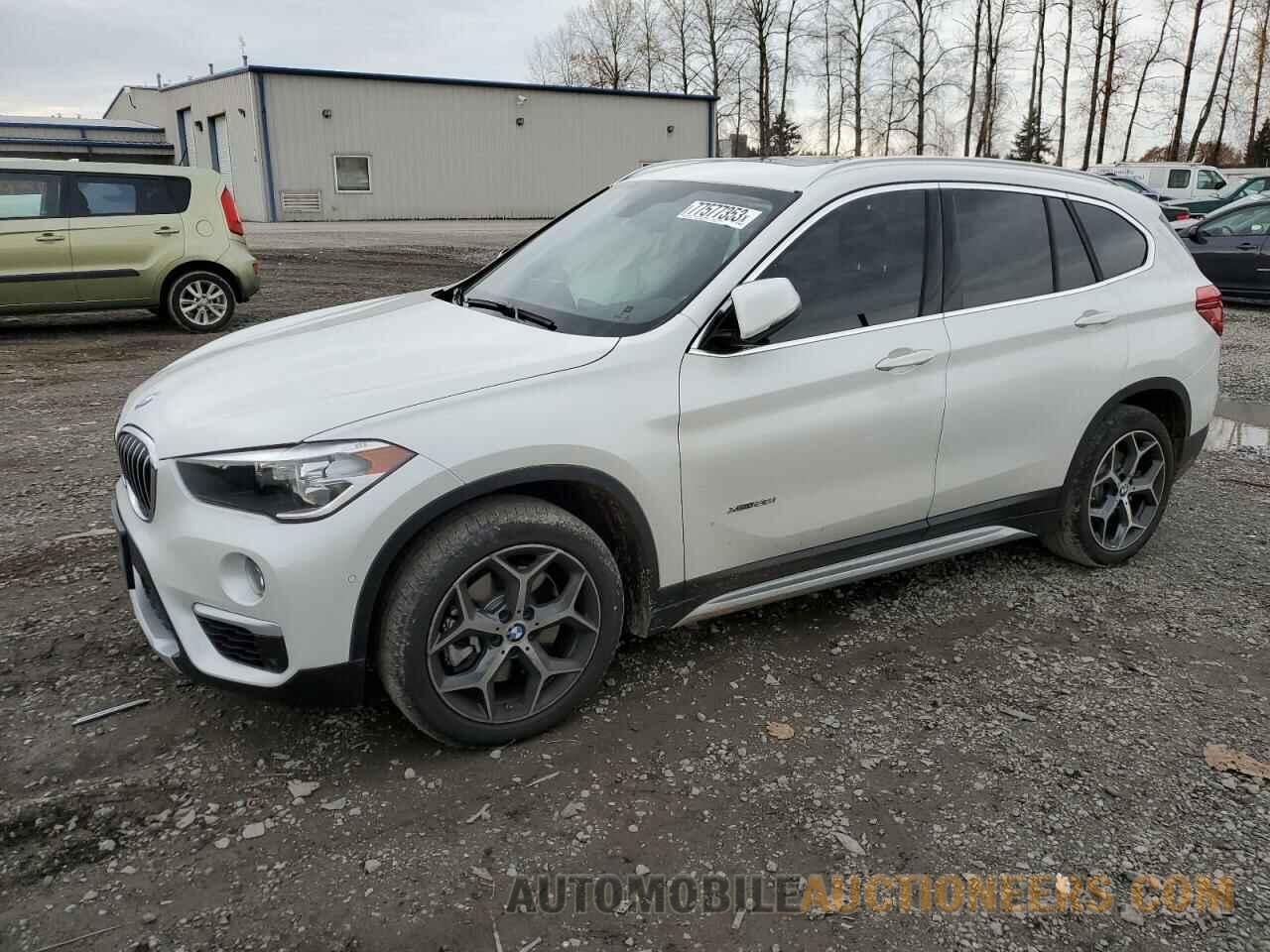 WBXHT3C3XJ5F90476 BMW X1 2018