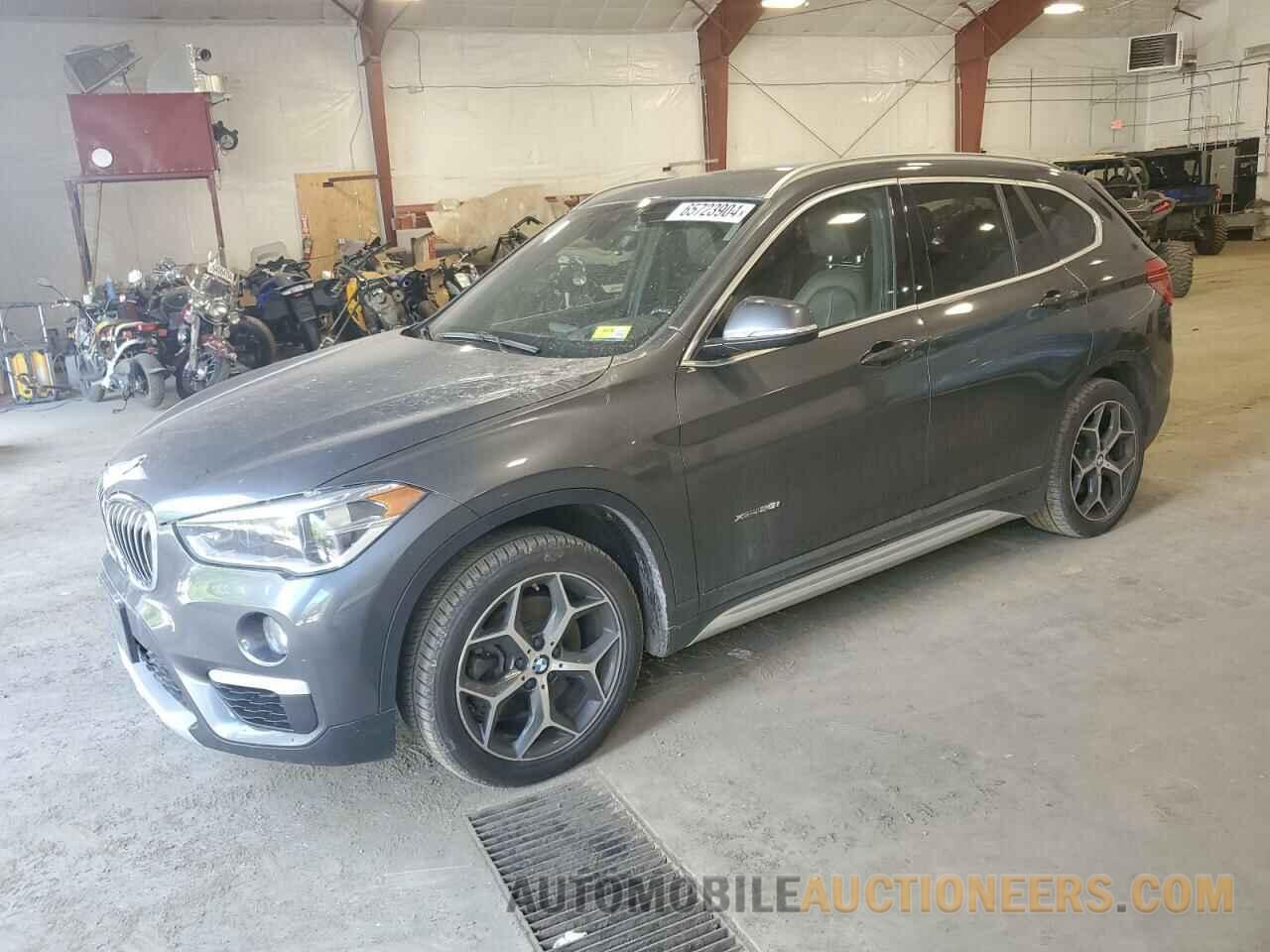 WBXHT3C3XJ5K26037 BMW X1 2018