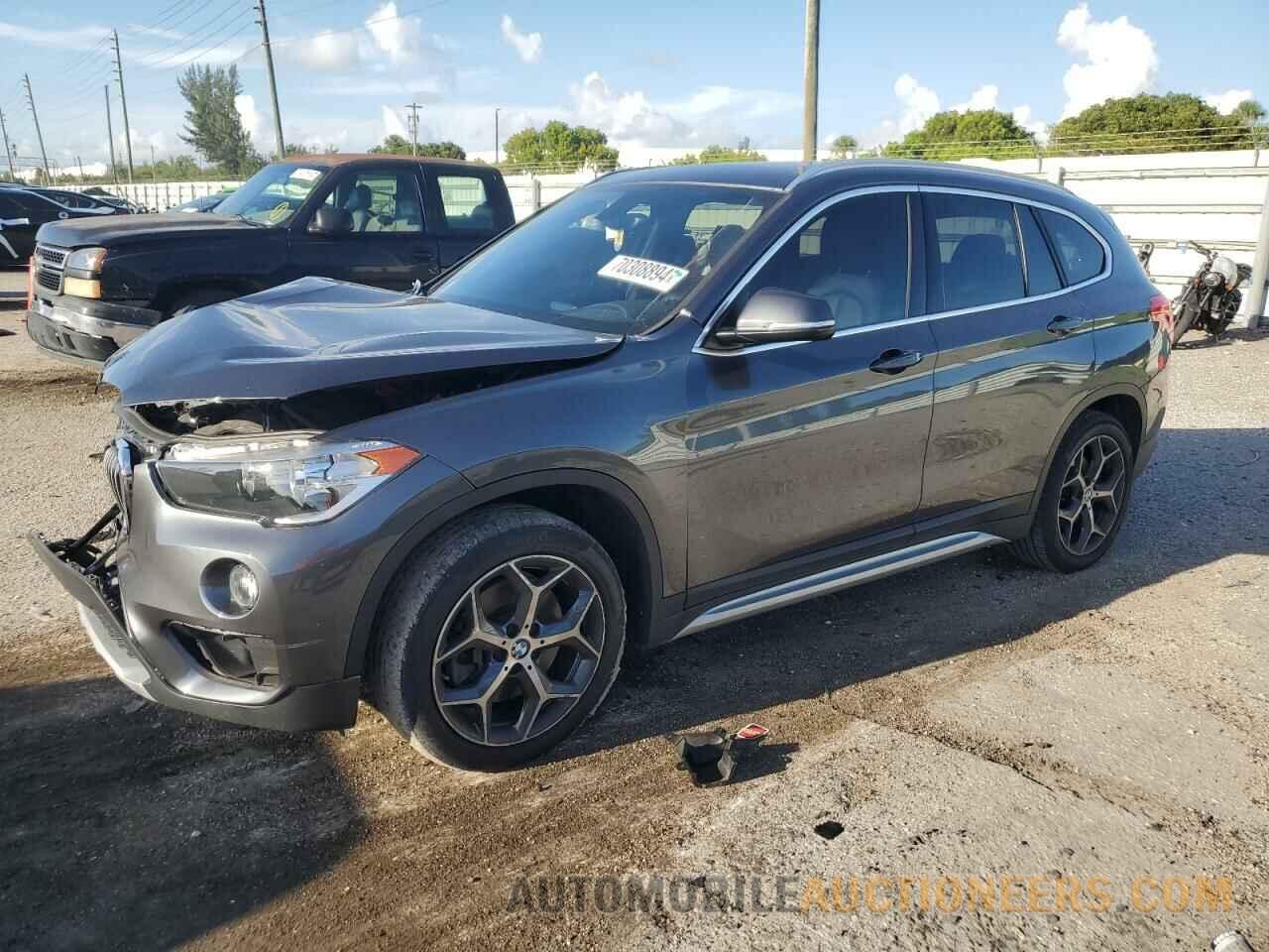 WBXHT3C3XJ5L27434 BMW X1 2018