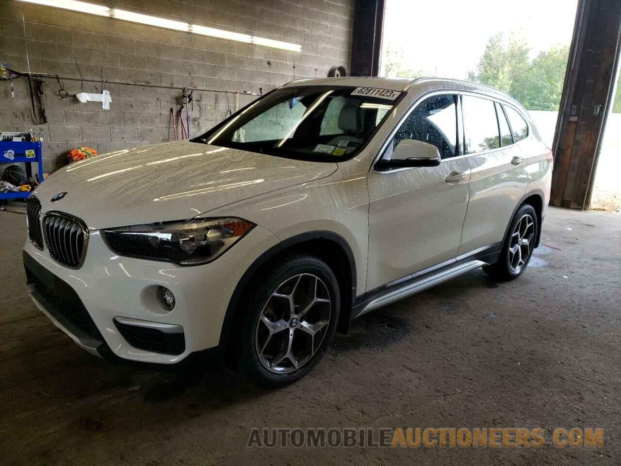 WBXHT3C3XJ5L29491 BMW X1 2018