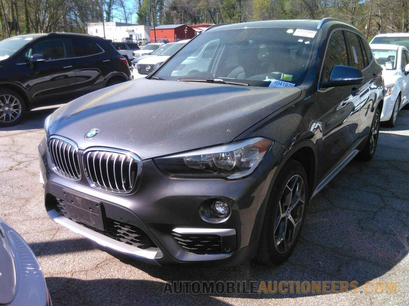 WBXHT3C3XJ5L34867 BMW X1 2018