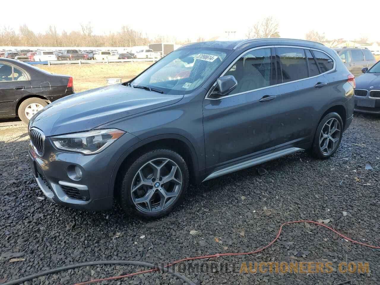 WBXHT3C5XK5L36122 BMW X1 2019