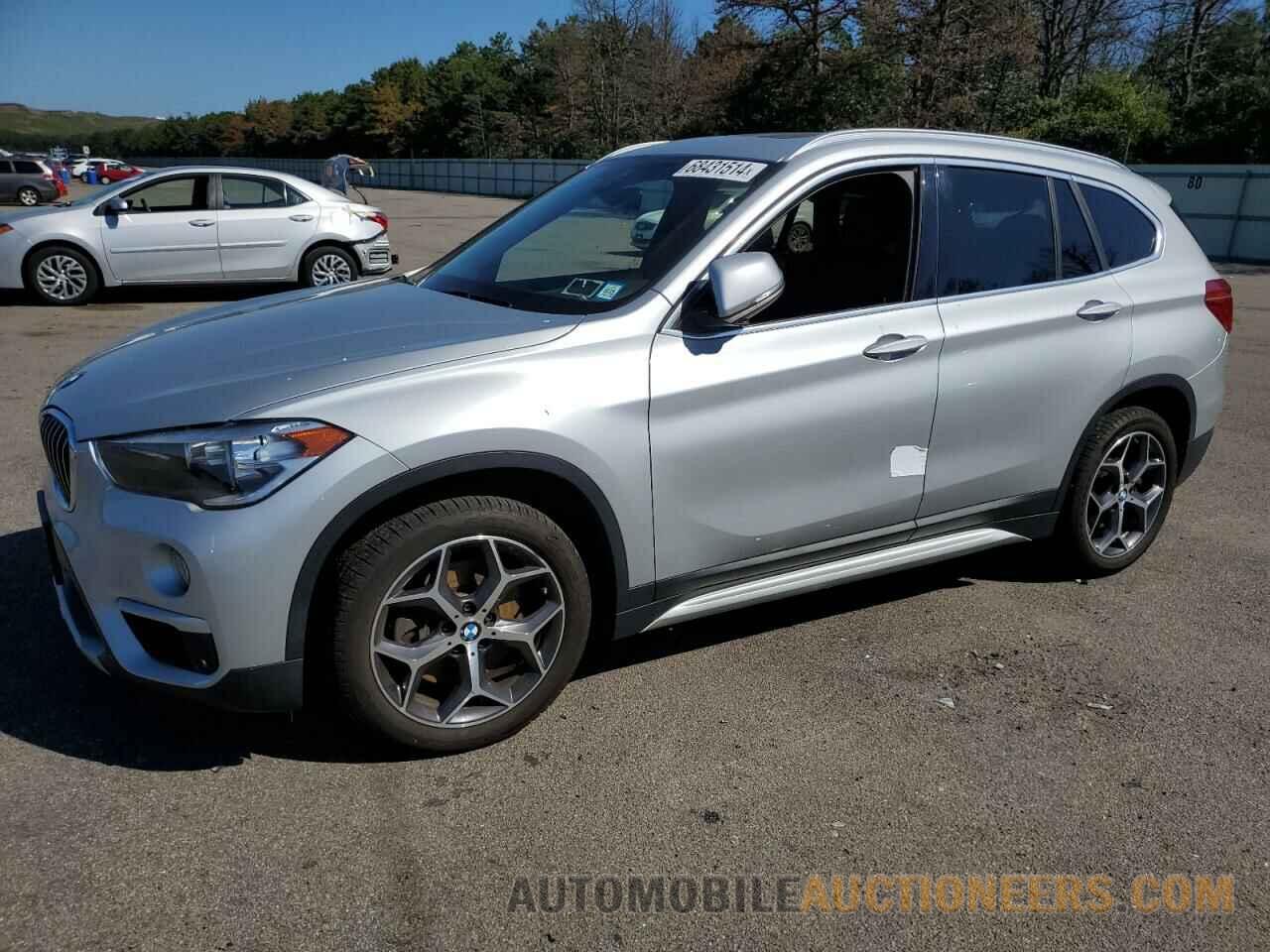 WBXHT3C5XK5L90942 BMW X1 2019