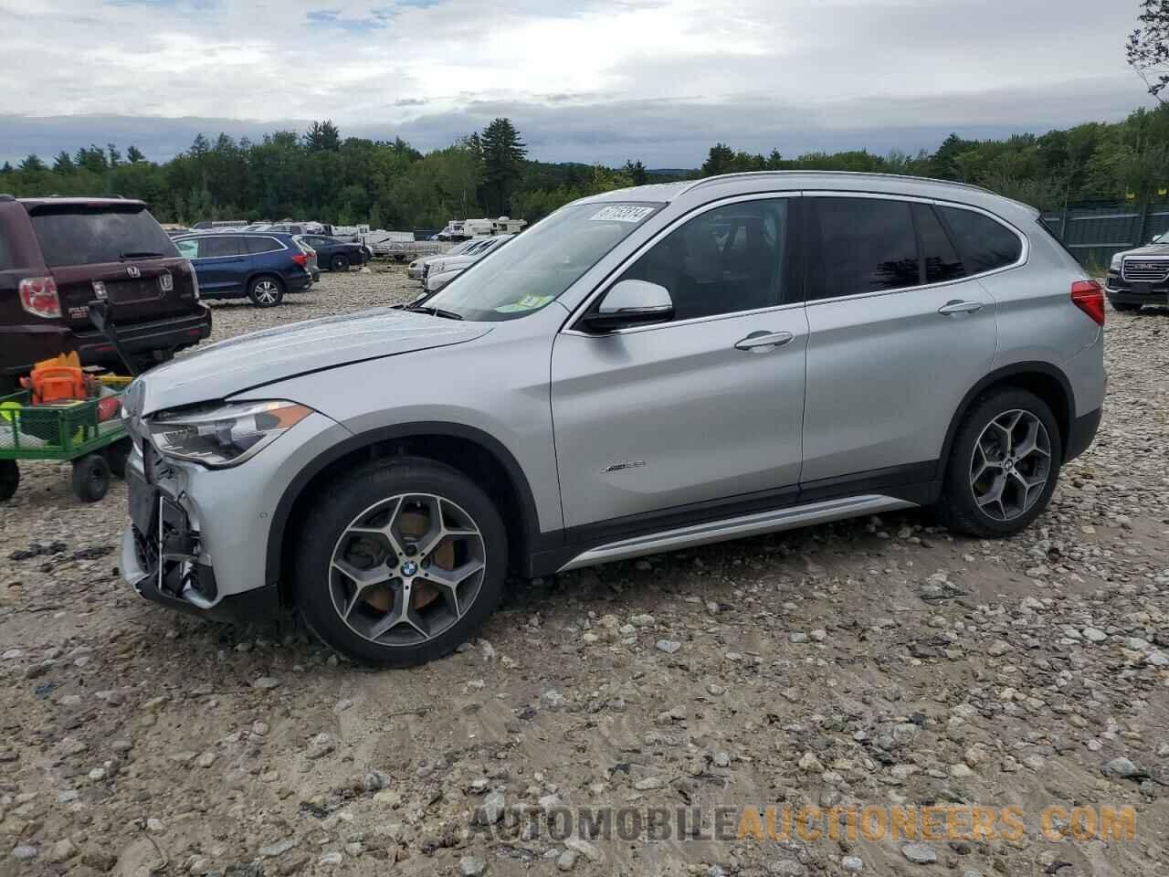 WBXHT3Z30H4A54885 BMW X1 2017