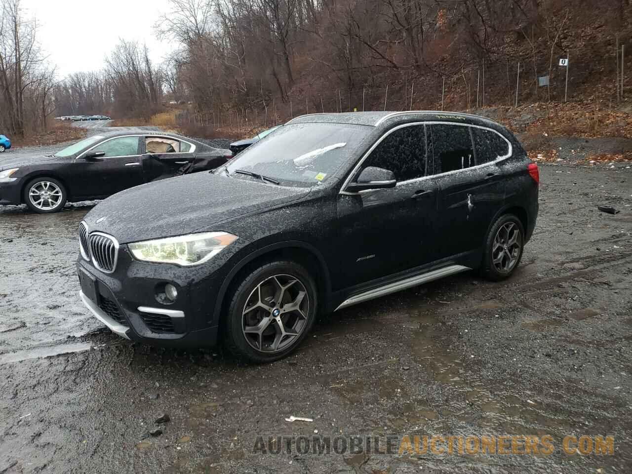 WBXHT3Z32H4A57352 BMW X1 2017