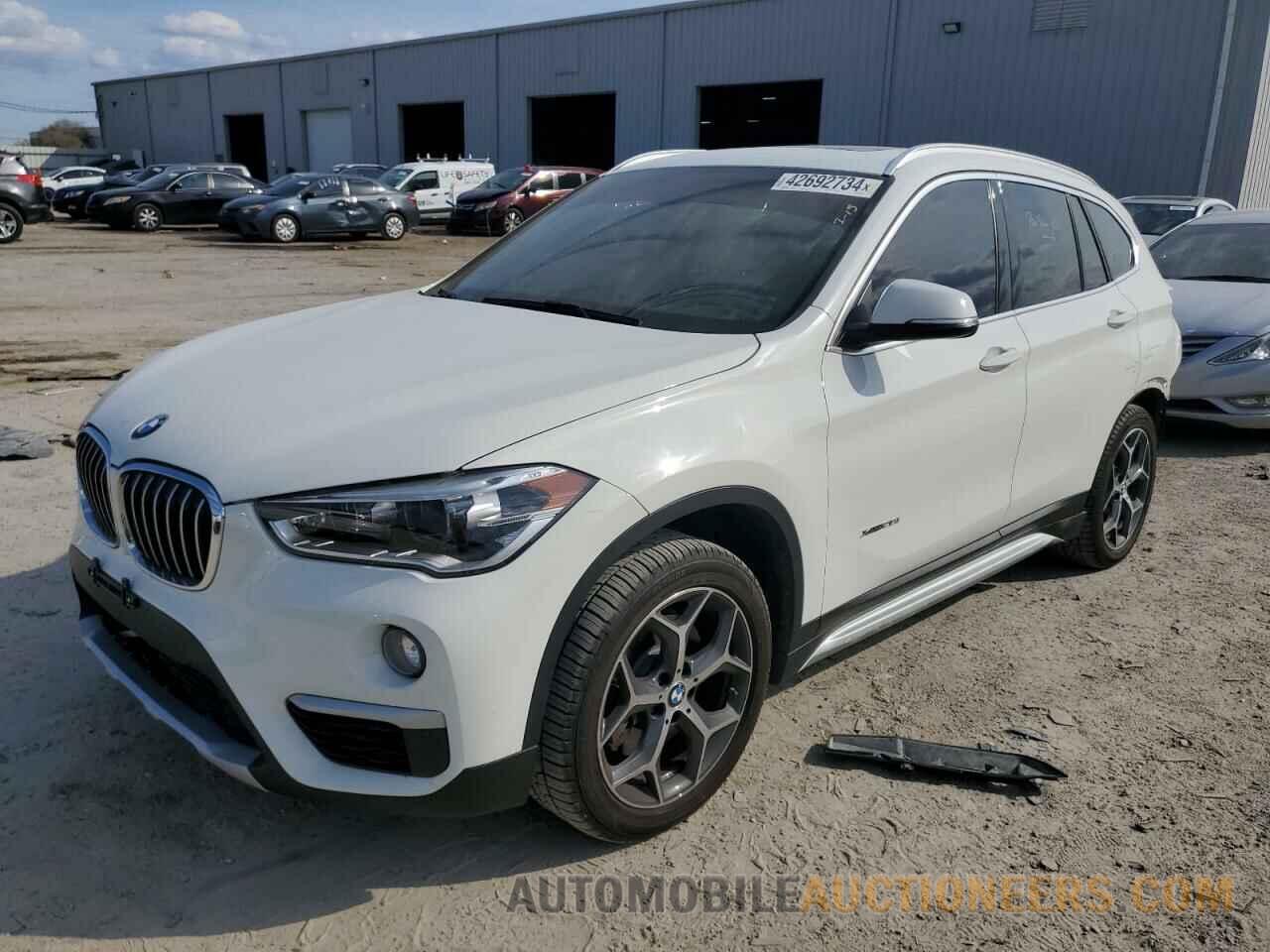 WBXHT3Z33H4A53620 BMW X1 2017