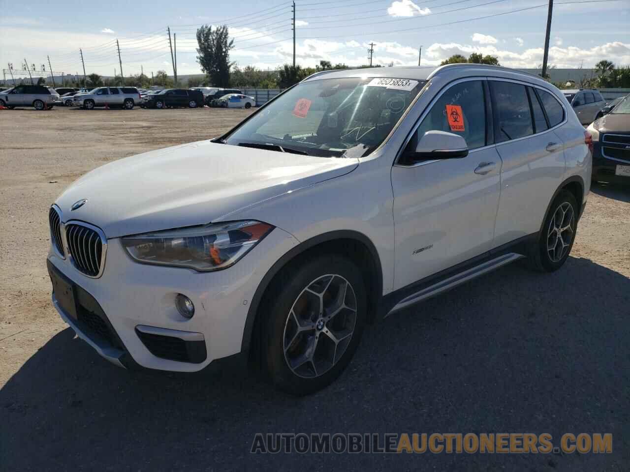 WBXHT3Z33H4A55030 BMW X1 2017