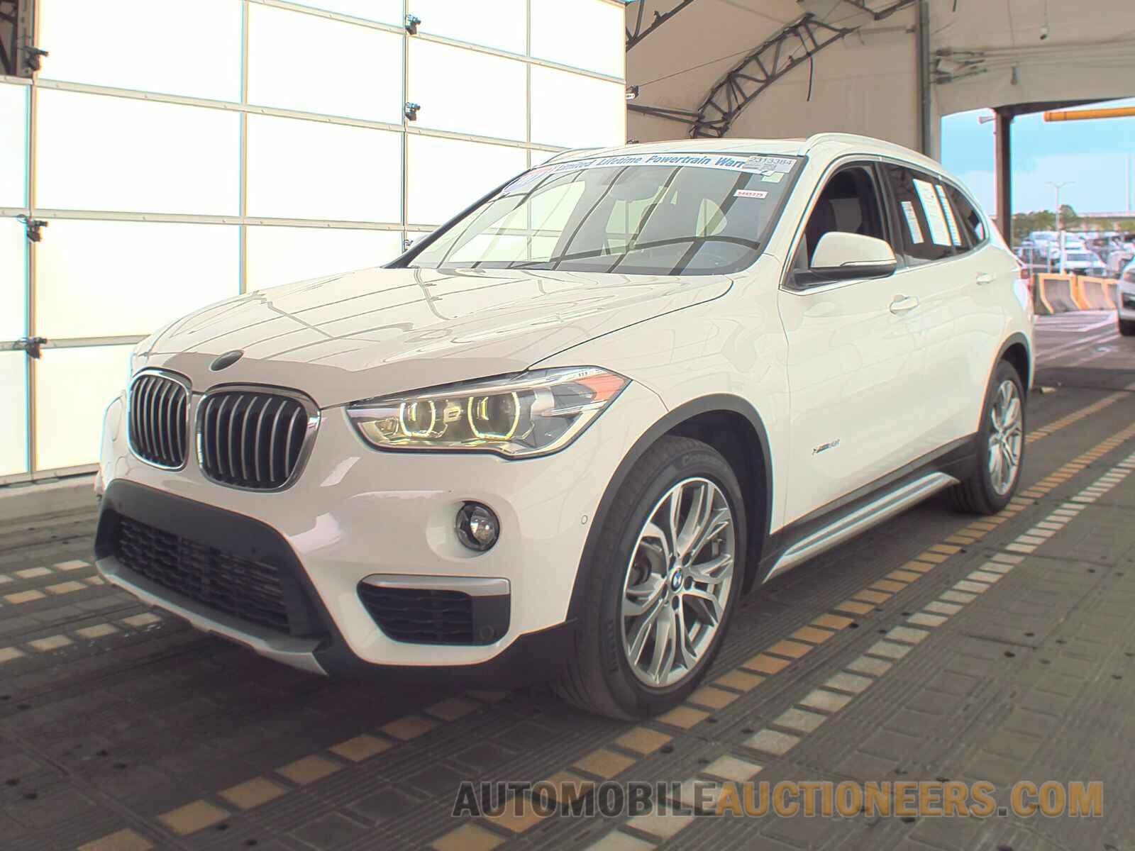 WBXHT3Z33H4A56873 BMW X1 2017