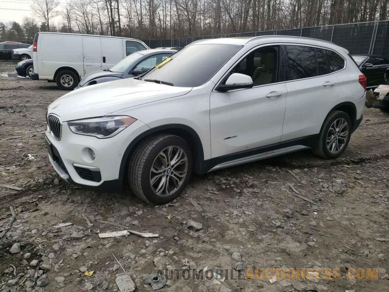 WBXHT3Z33H4A65718 BMW X1 2017