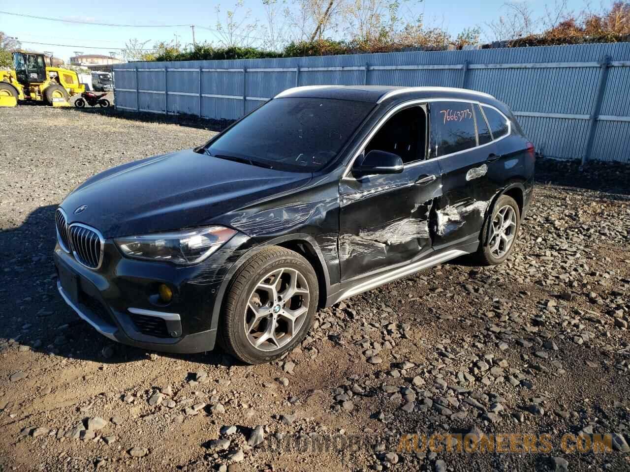 WBXHT3Z34H4A53691 BMW X1 2017