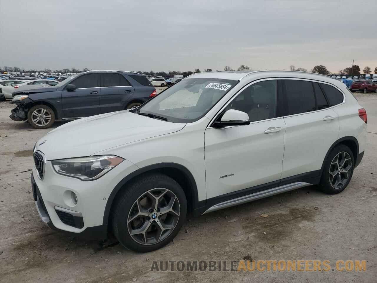 WBXHT3Z37H4A55483 BMW X1 2017