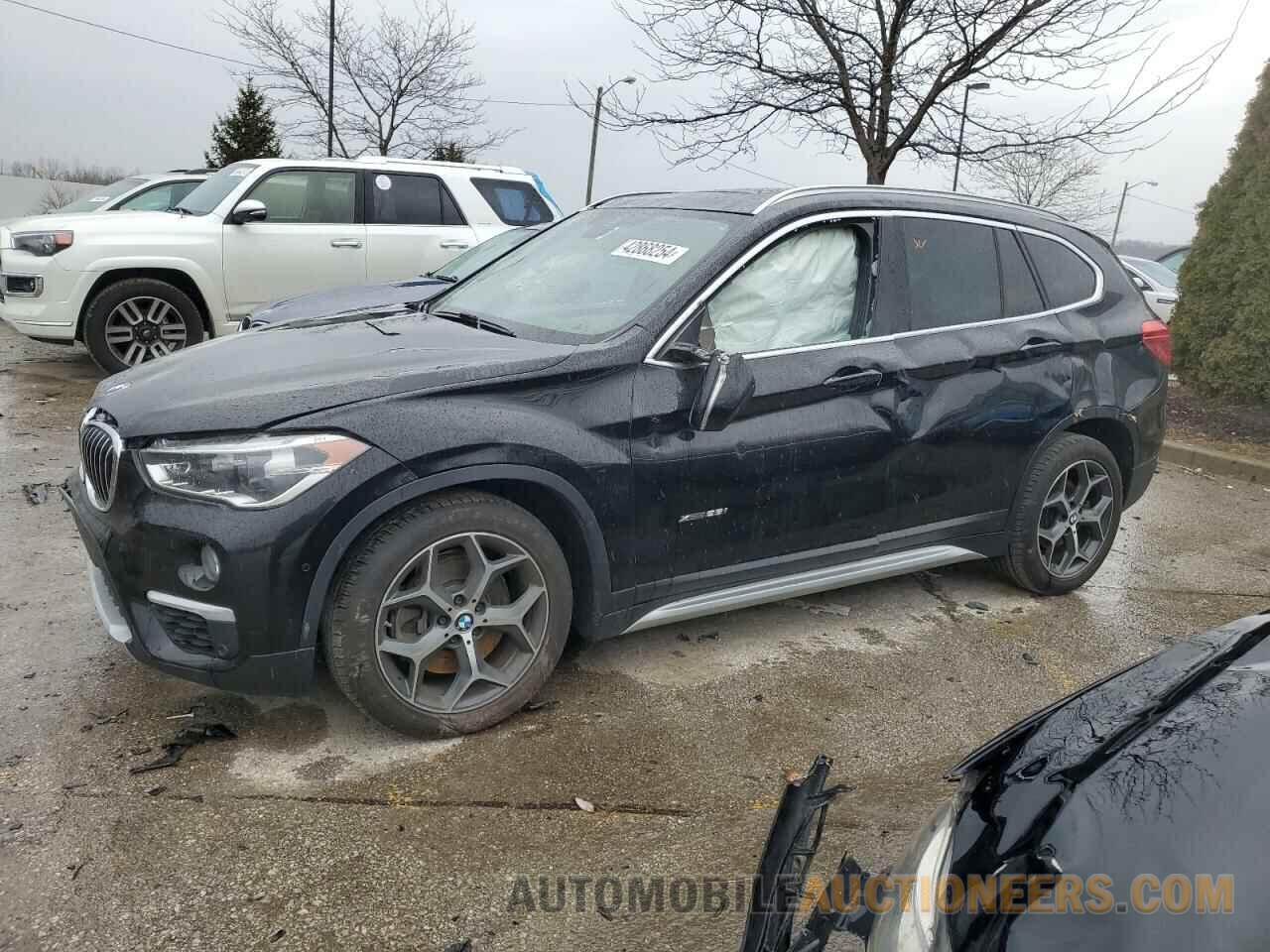 WBXHT3Z37H4A57167 BMW X1 2017