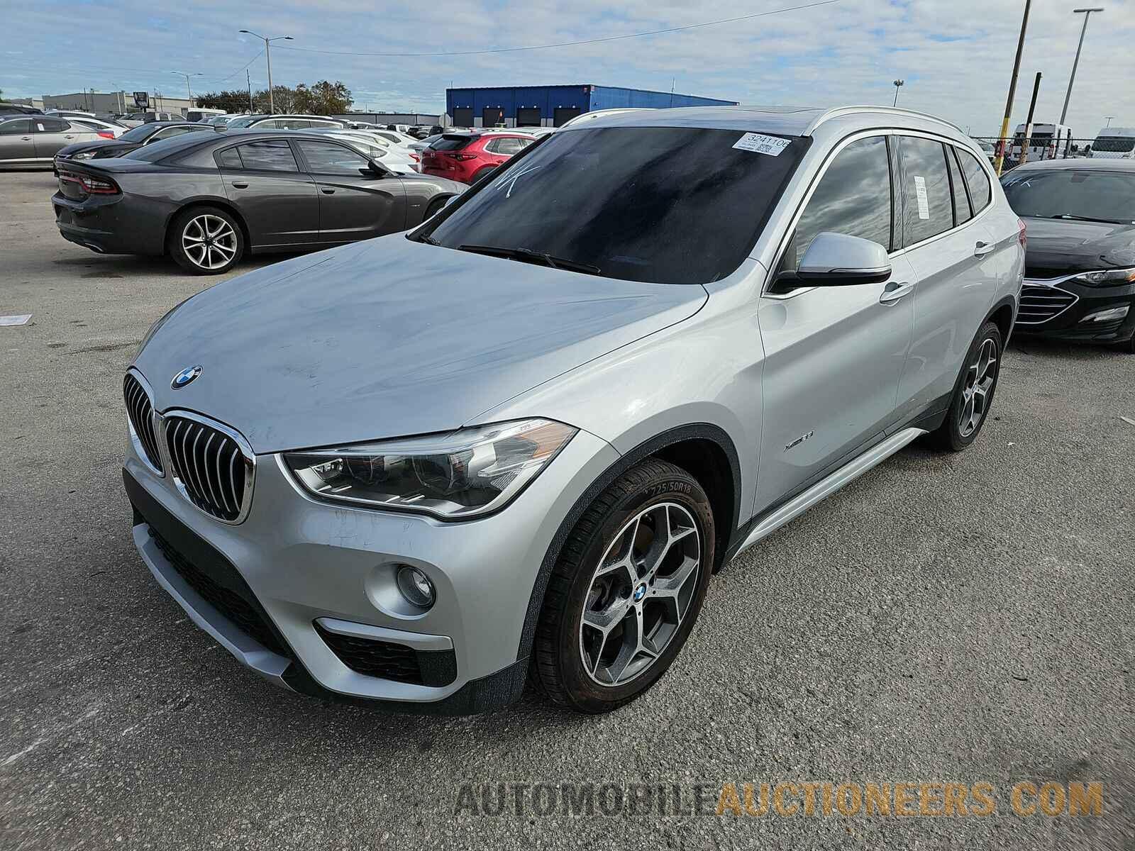 WBXHT3Z3XH4A57258 BMW X1 2017