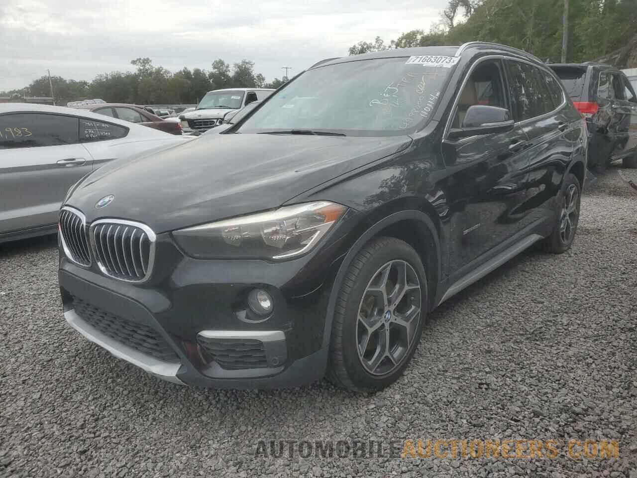 WBXHU7C30H5H35653 BMW X1 2017