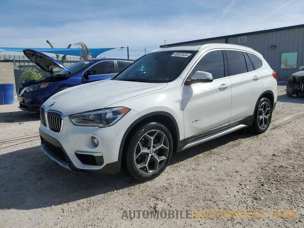 WBXHU7C30H5H38150 BMW X1 2017