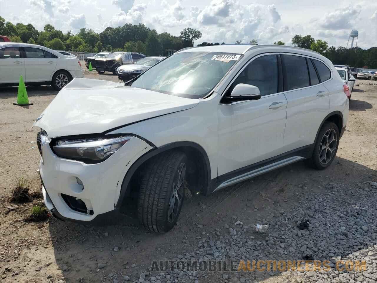 WBXHU7C30J3H44046 BMW X1 2018