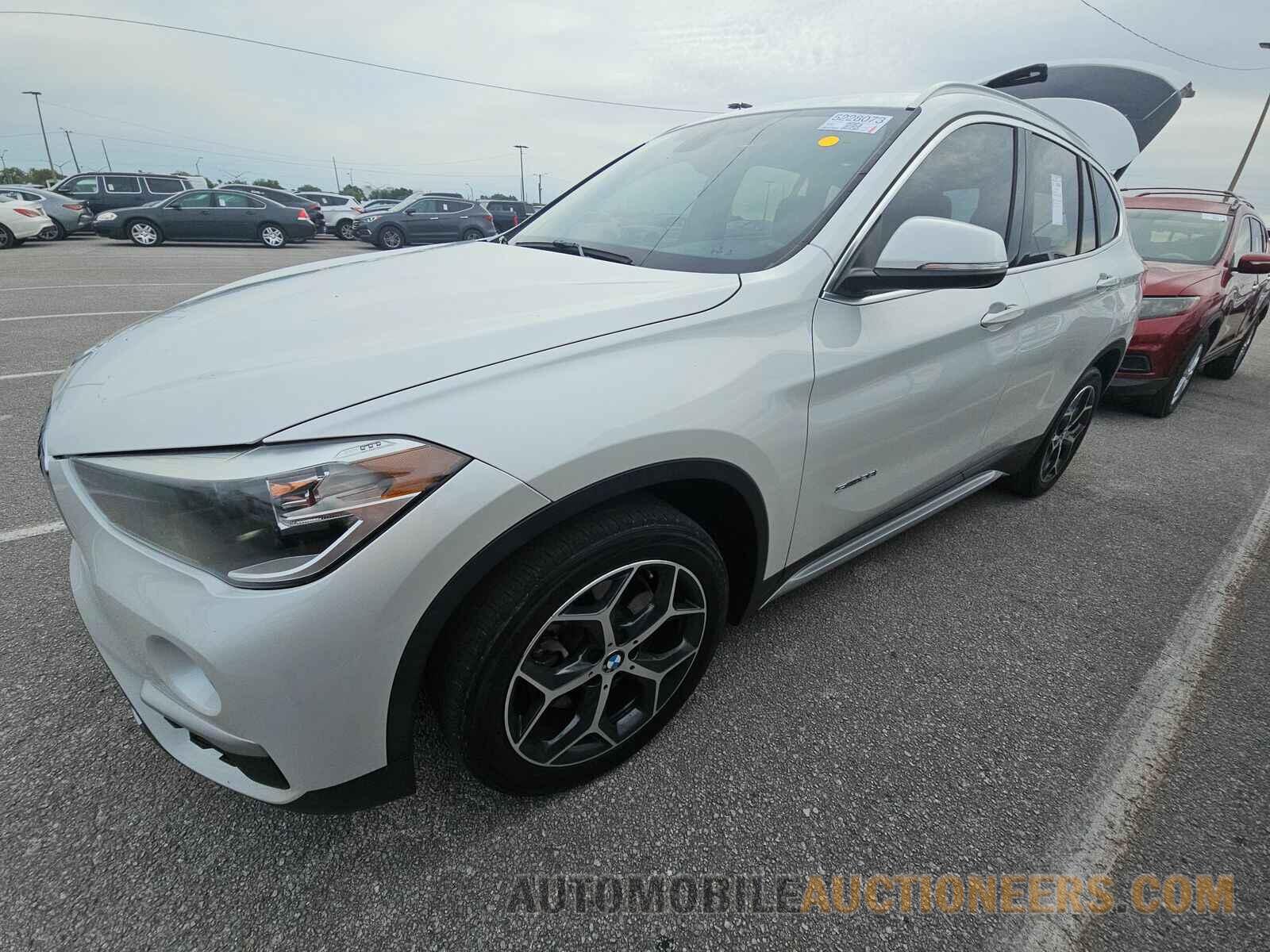 WBXHU7C30J5H40602 BMW X1 2018