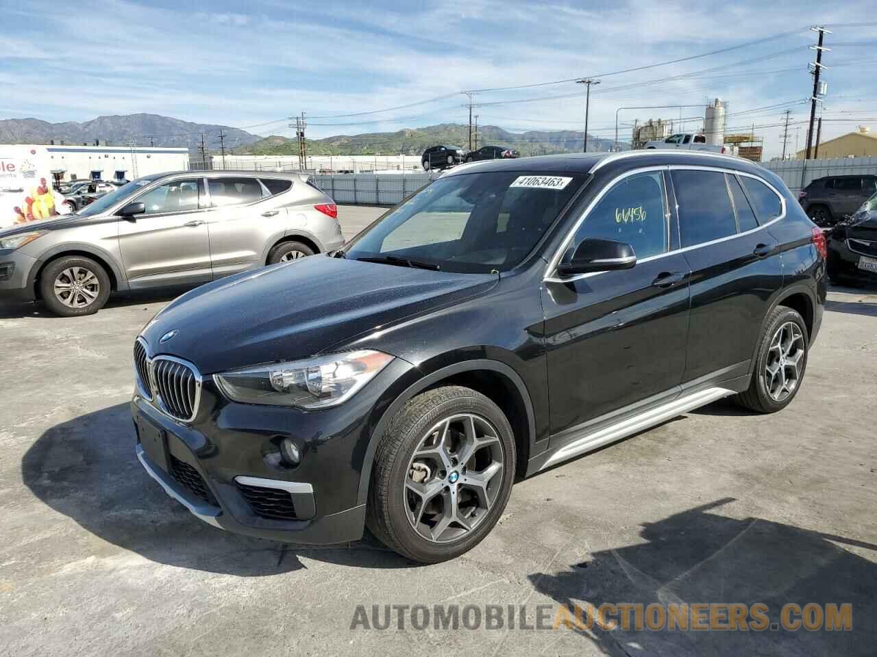 WBXHU7C31J5L09425 BMW X1 2018