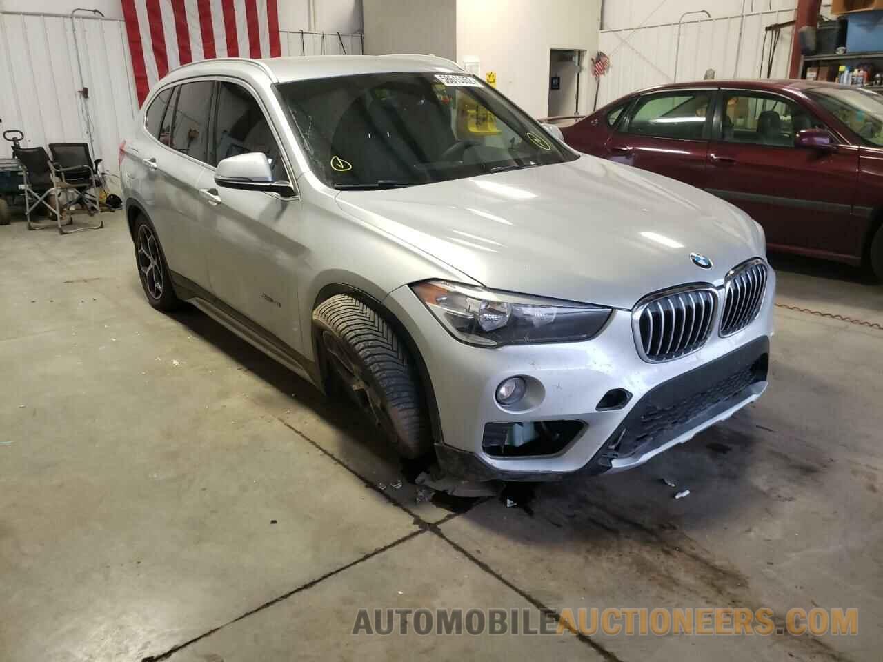 WBXHU7C33H5H34335 BMW X1 2017