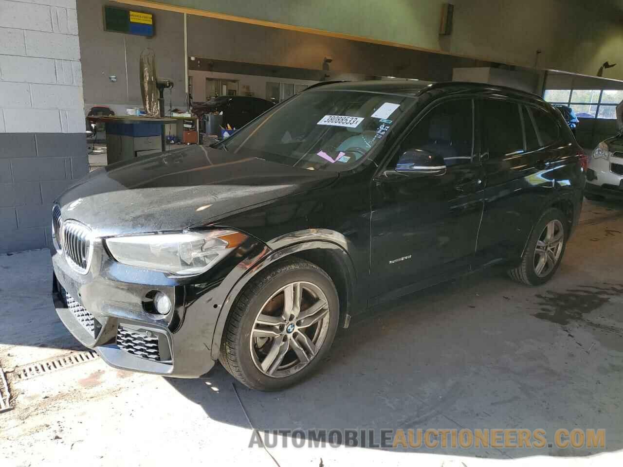 WBXHU7C33H5H38563 BMW X1 2017