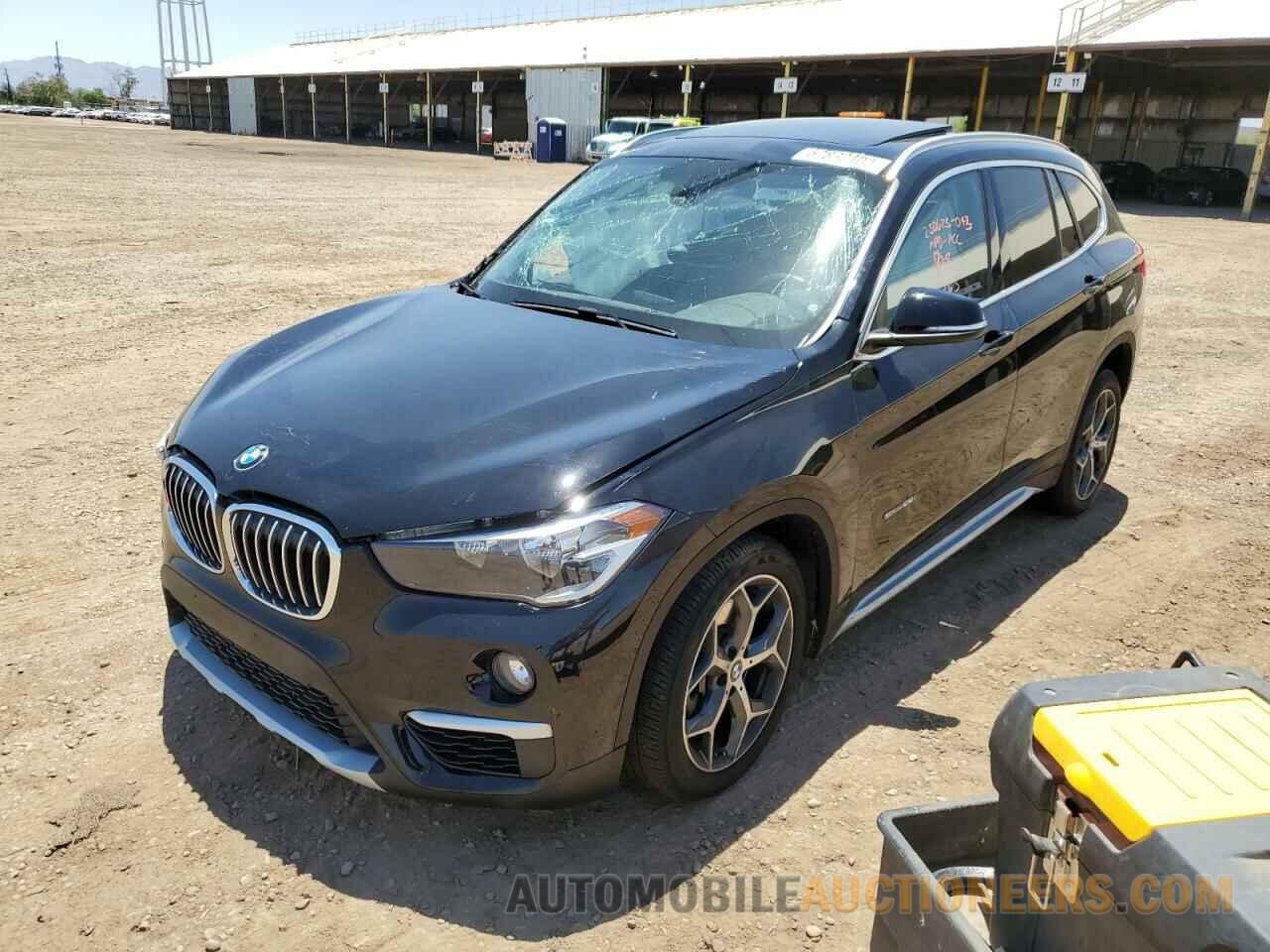 WBXHU7C33J5L05263 BMW X1 2018