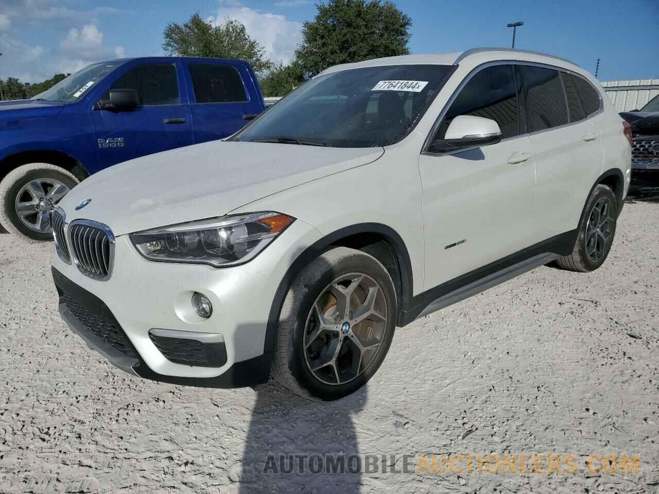 WBXHU7C34J5H41977 BMW X1 2018