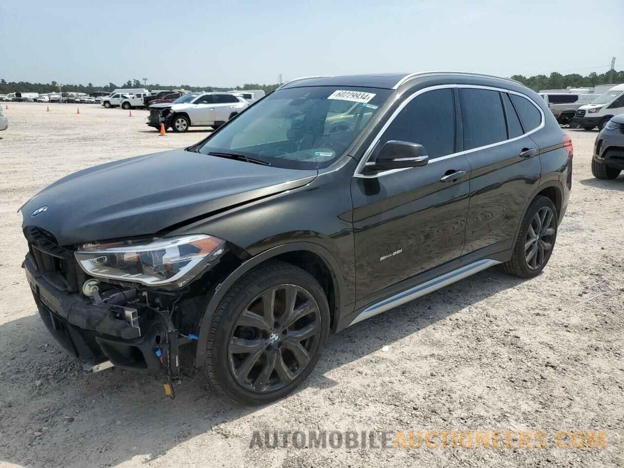 WBXHU7C35H5H36927 BMW X1 2017