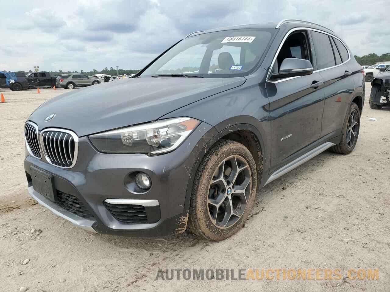 WBXHU7C35J5H41258 BMW X1 2018