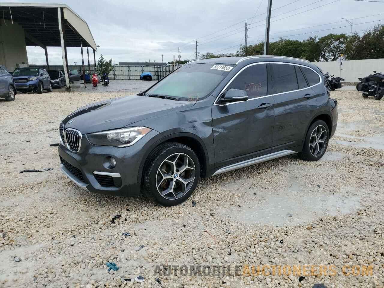 WBXHU7C36J5L09498 BMW X1 2018