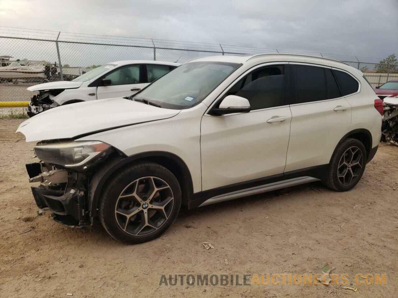 WBXHU7C37H5H33026 BMW X1 2017