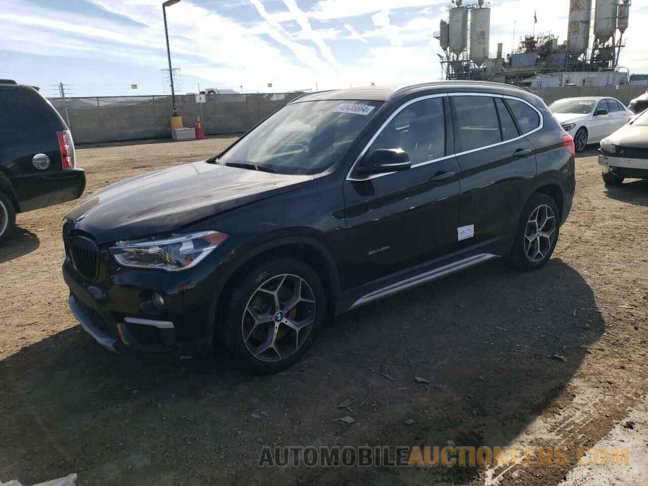 WBXHU7C37H5H33270 BMW X1 2017