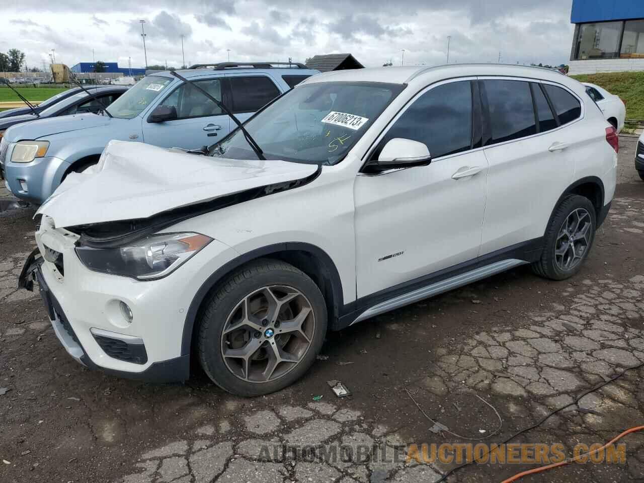 WBXHU7C38H5H35142 BMW X1 2017