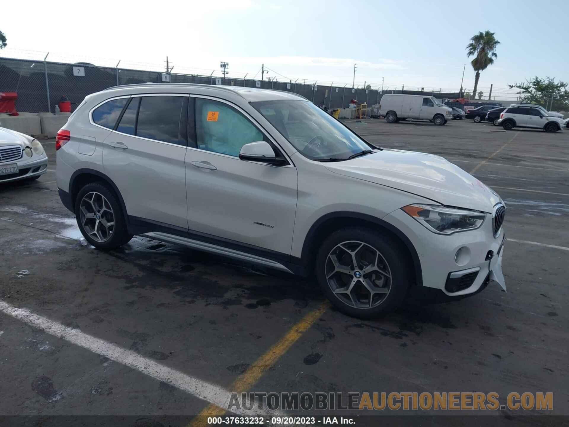 WBXHU7C38H5H35464 BMW X1 2017