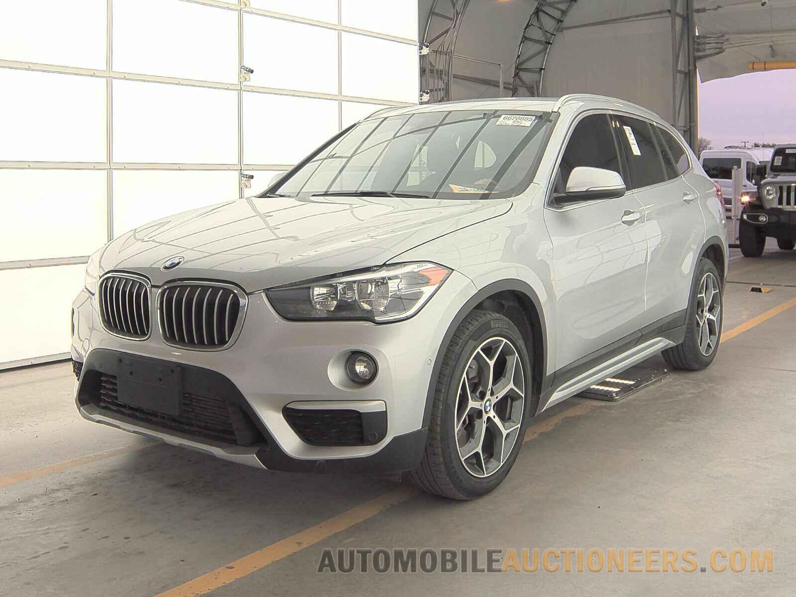 WBXHU7C38J5L05923 BMW X1 2018