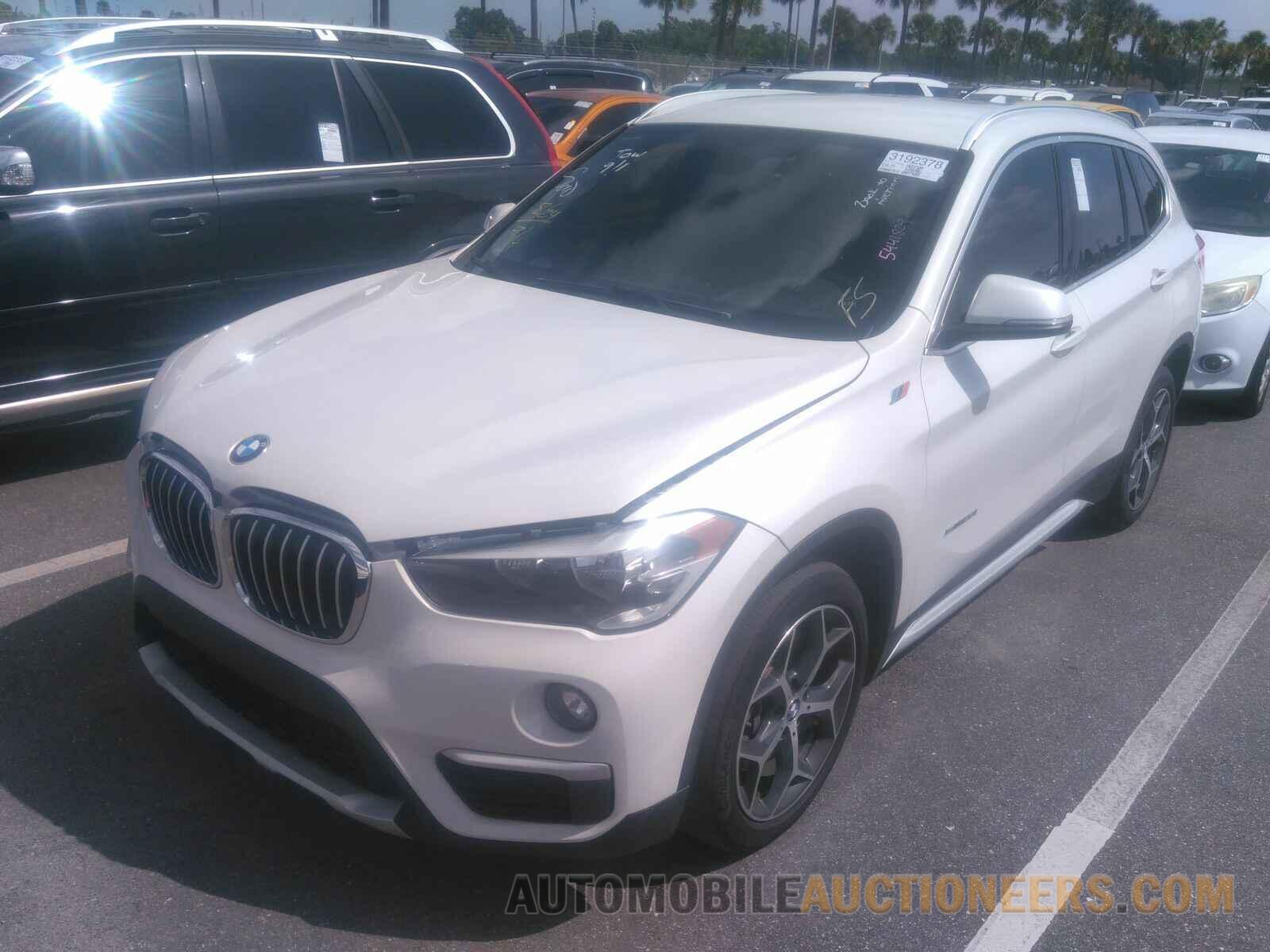 WBXHU7C39H5H38650 BMW X1 2017