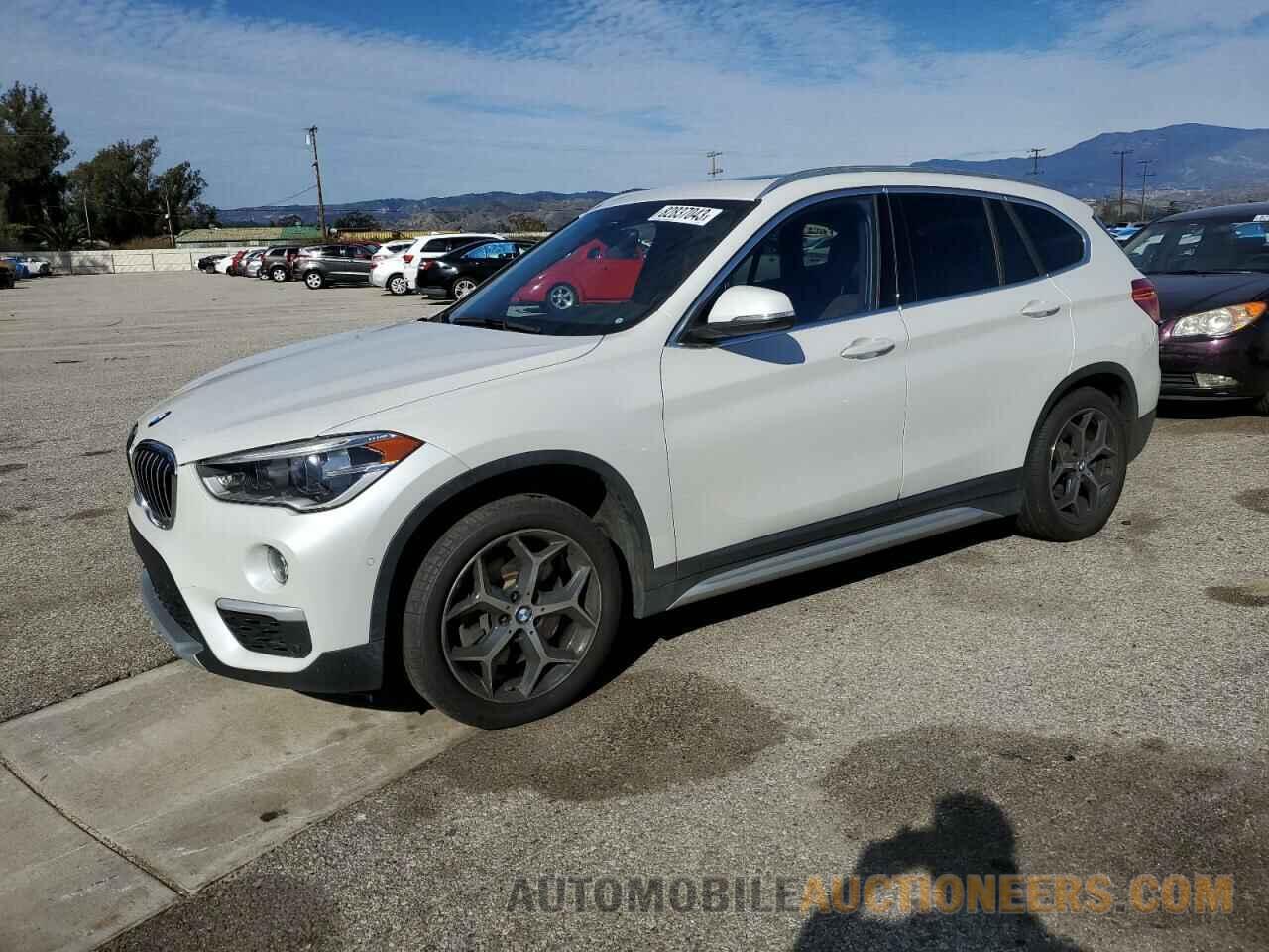 WBXHU7C50K5L10164 BMW X1 2019