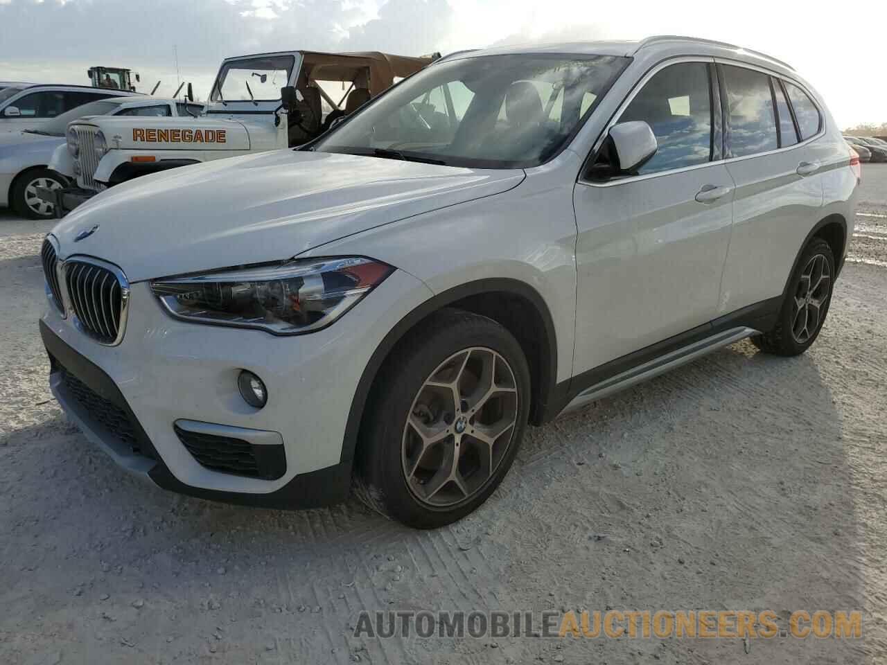 WBXHU7C51K5N13094 BMW X1 2019