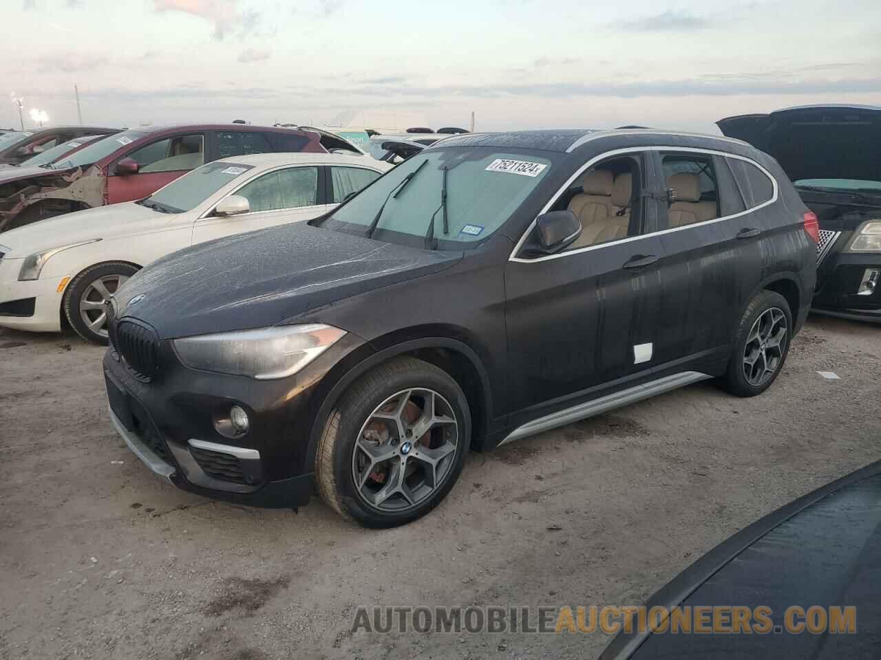 WBXHU7C53K5L11356 BMW X1 2019