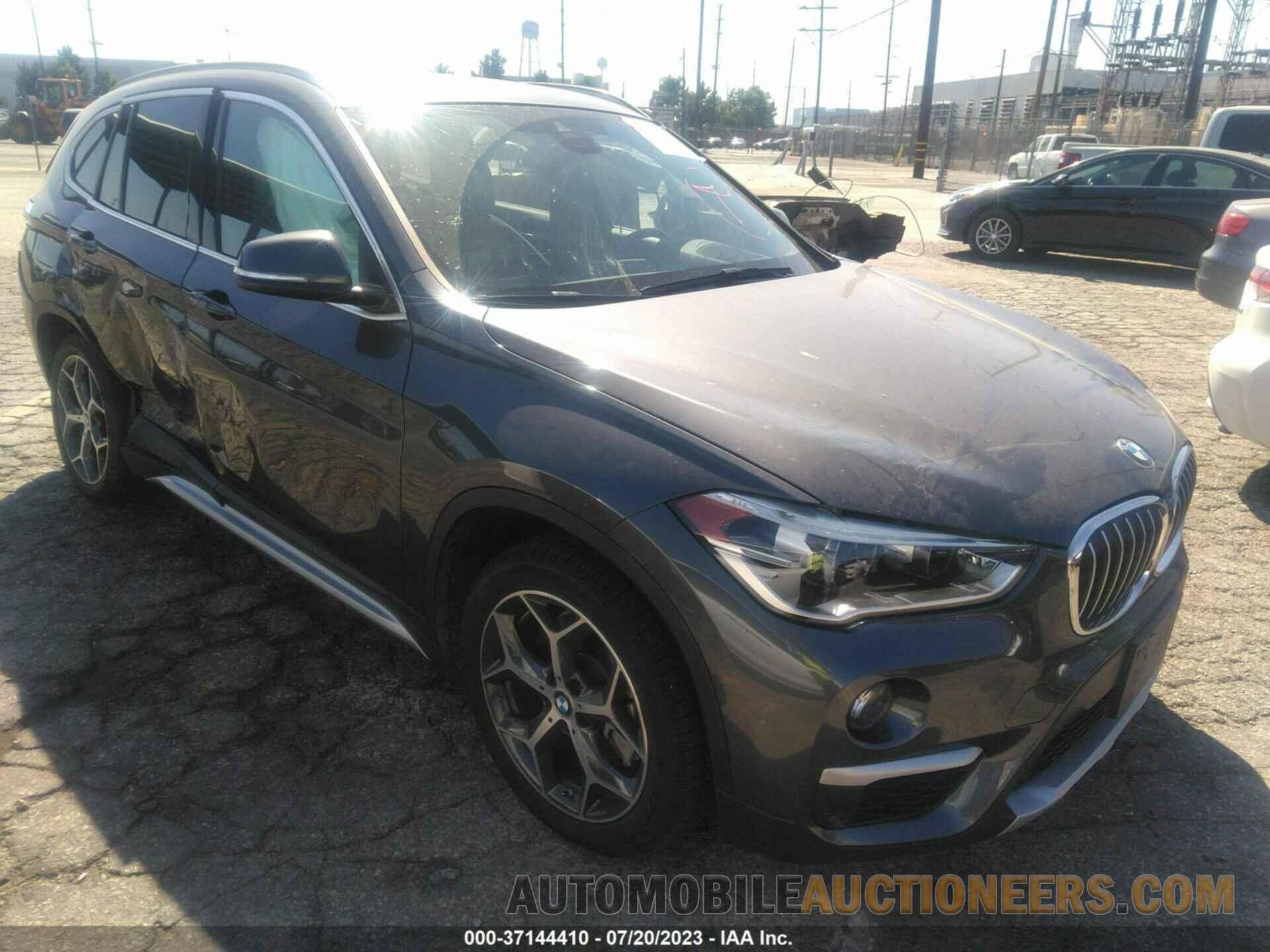 WBXHU7C54K5L11799 BMW X1 2019