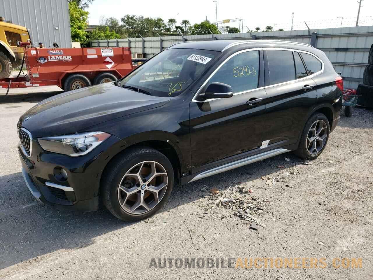 WBXHU7C55K3H44983 BMW X1 2019