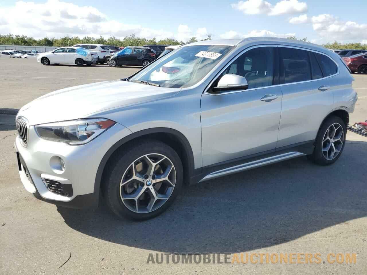 WBXHU7C59K5L11359 BMW X1 2019