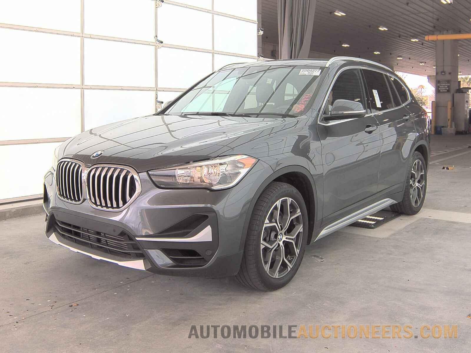 WBXJG7C00M5T04087 BMW X1 2021