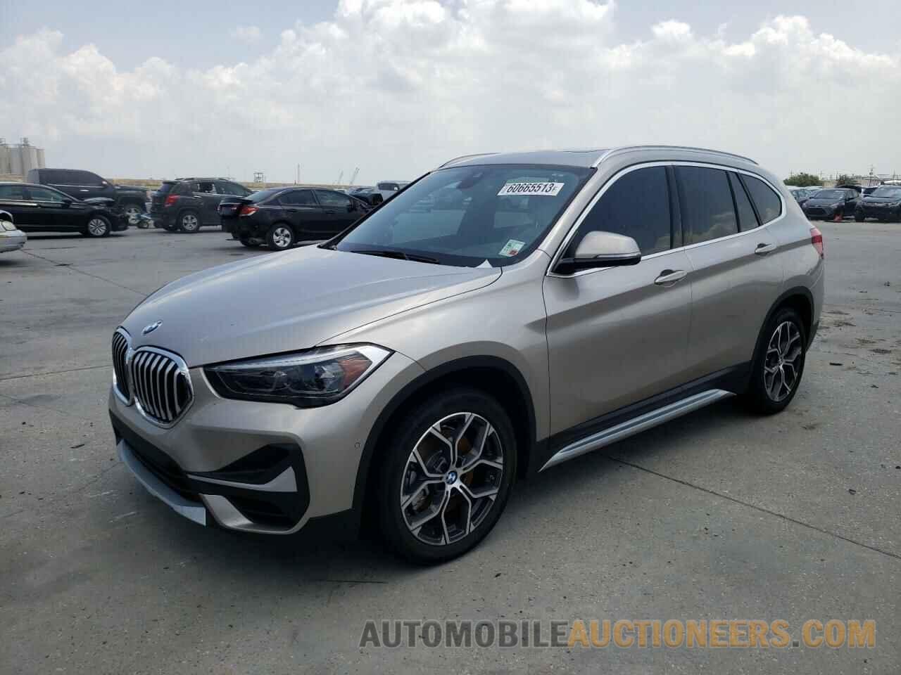 WBXJG7C00M5U29607 BMW X1 2021