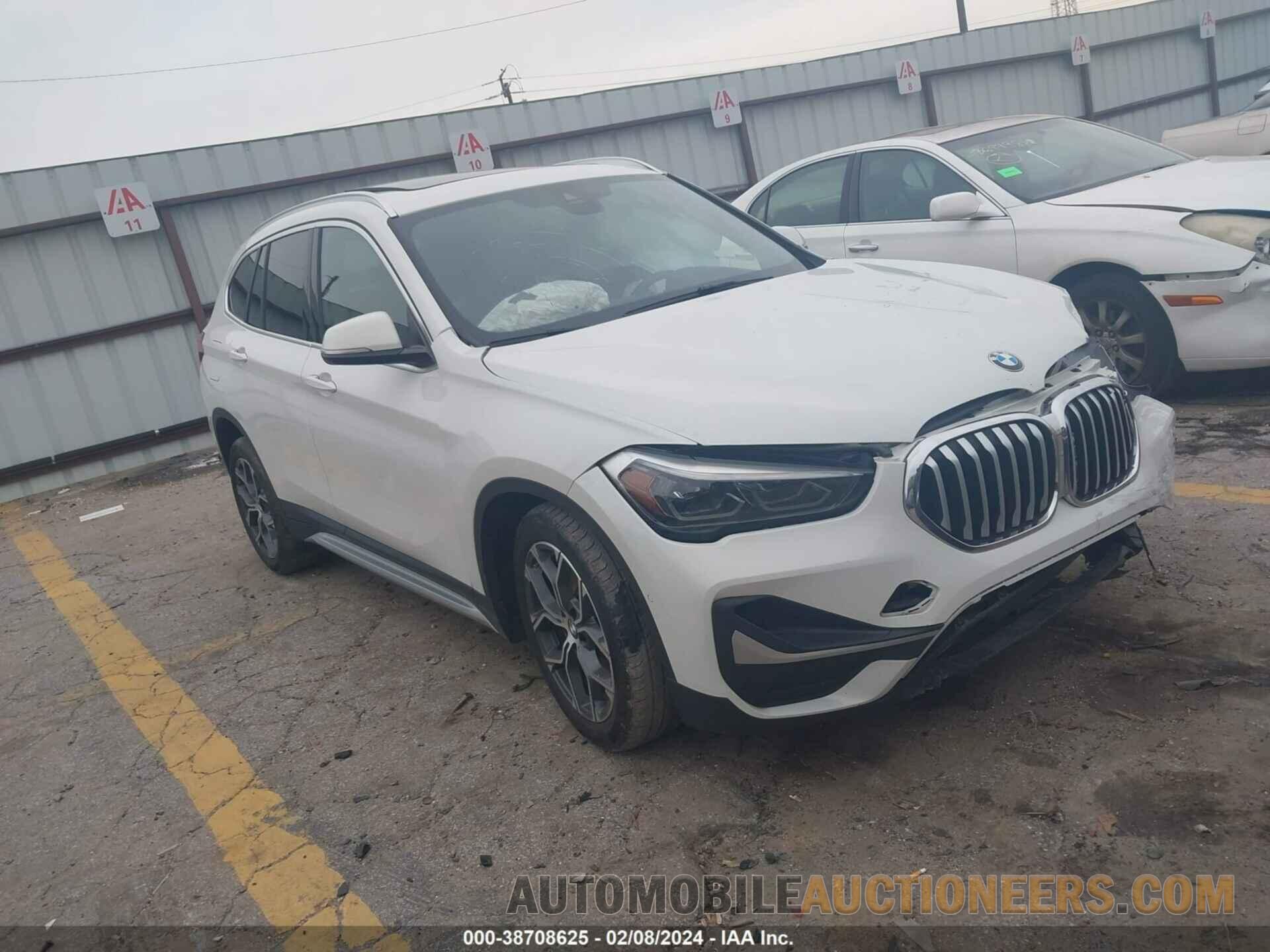 WBXJG7C01M5S00983 BMW X1 2021