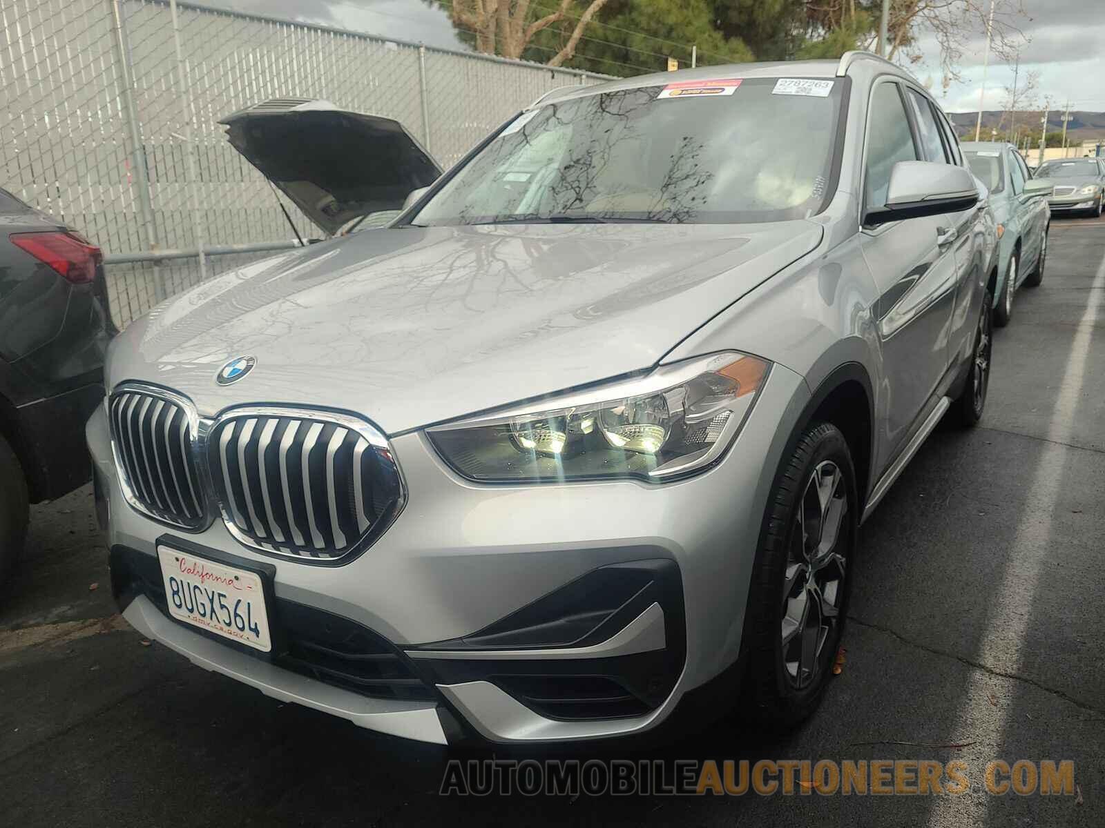 WBXJG7C01M5S60391 BMW X1 2021